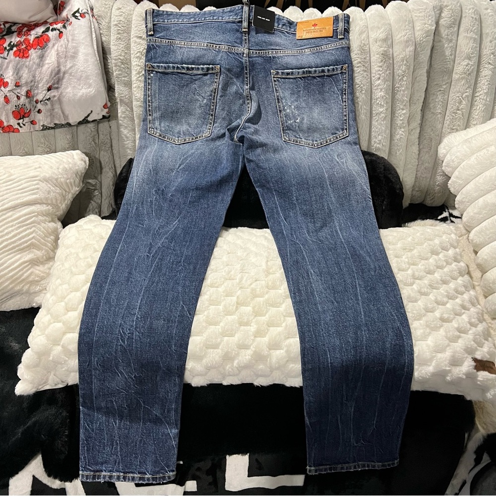 NWT DSQUARED Distressed Jeans - Picture 2 of 10